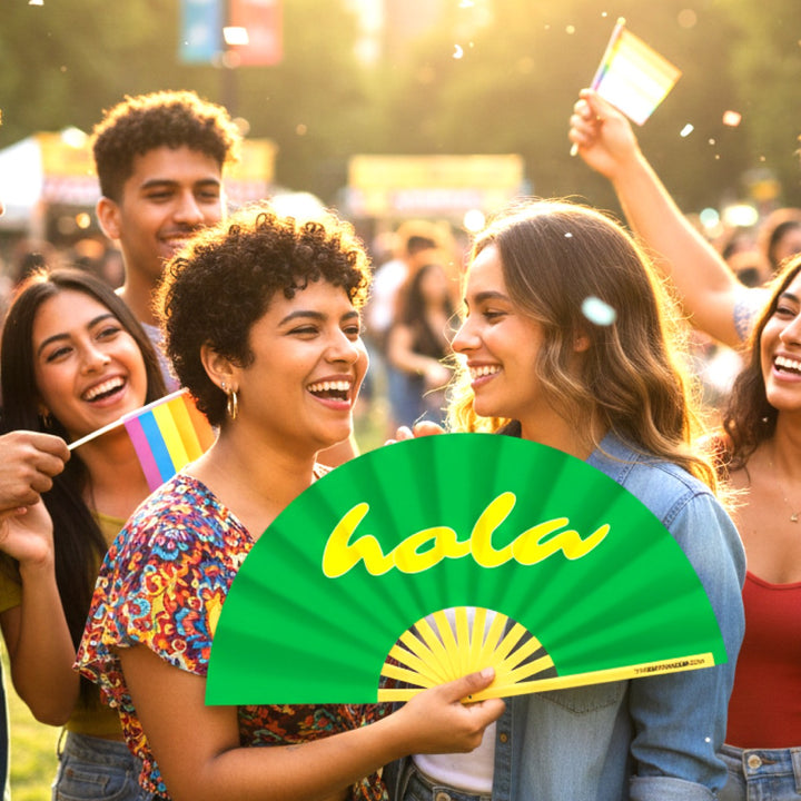Hola fan